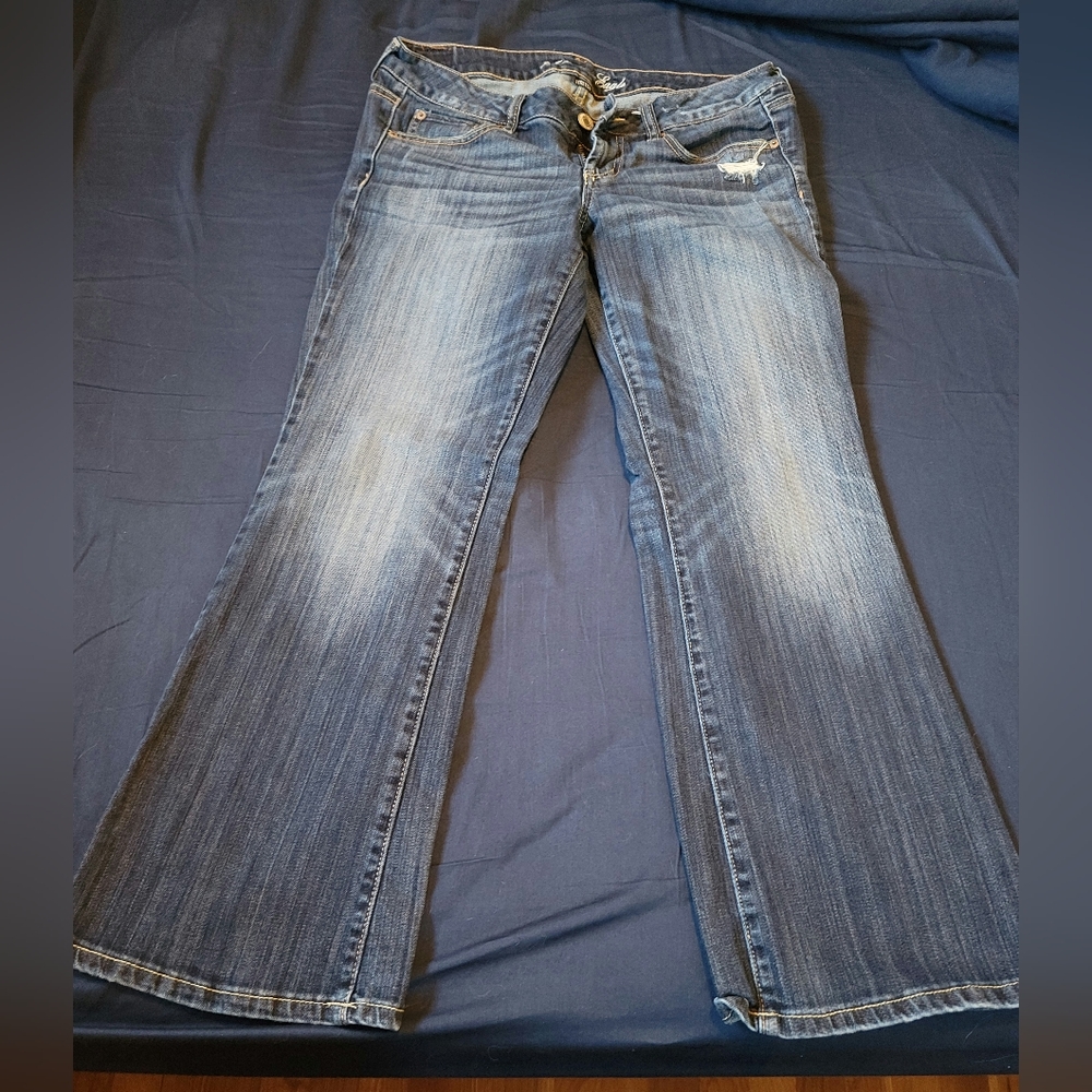 American Eagle Distressed Favorite Boyfriend Jeans